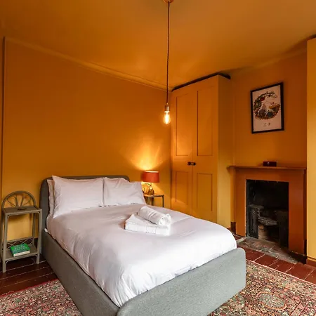 Stylish And In Montpelier Bristol