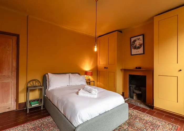 Stylish And In Montpelier Bristol