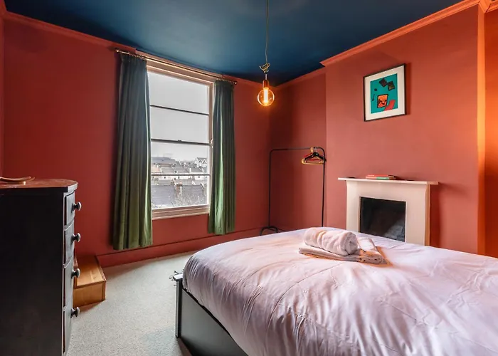 Stylish And In Montpelier Bristol